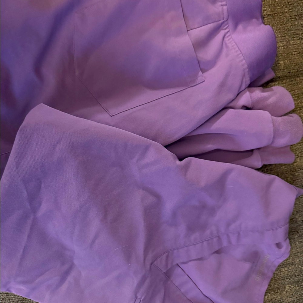 Lavender Mandala scrub set large top , medium petite high rise  bottoms